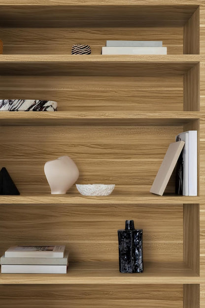 Wood Grain Contact Paper Peel and Stick Wallpaper Brown Faux Wooden Look Vinyl Wrap Self Adhesive Removable Wall Cover for Countertops Cabinets Drawers Shelf Furniture Decor 17.7" x 118"